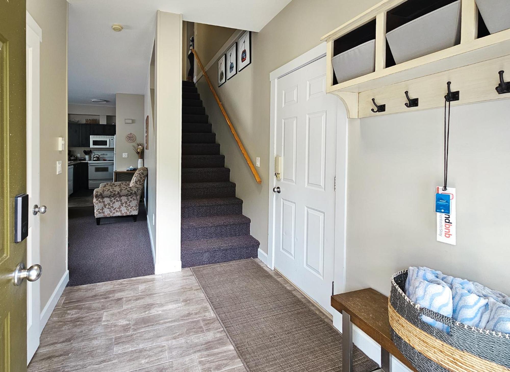 Aurora Townhomes By Stayin Panorama Ruang foto